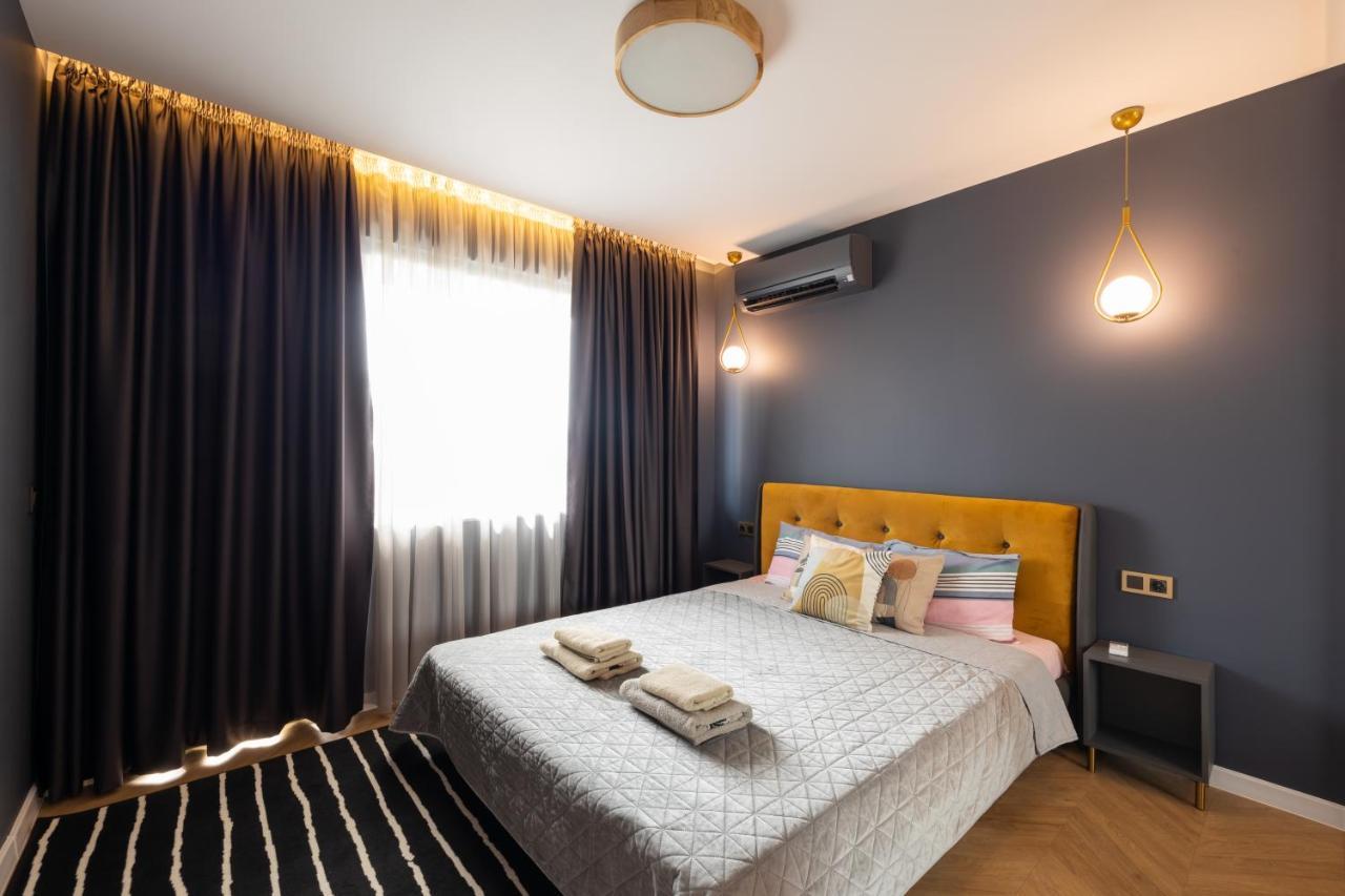 Topaz Beachfront Apartment ヴァルナ エクステリア 写真