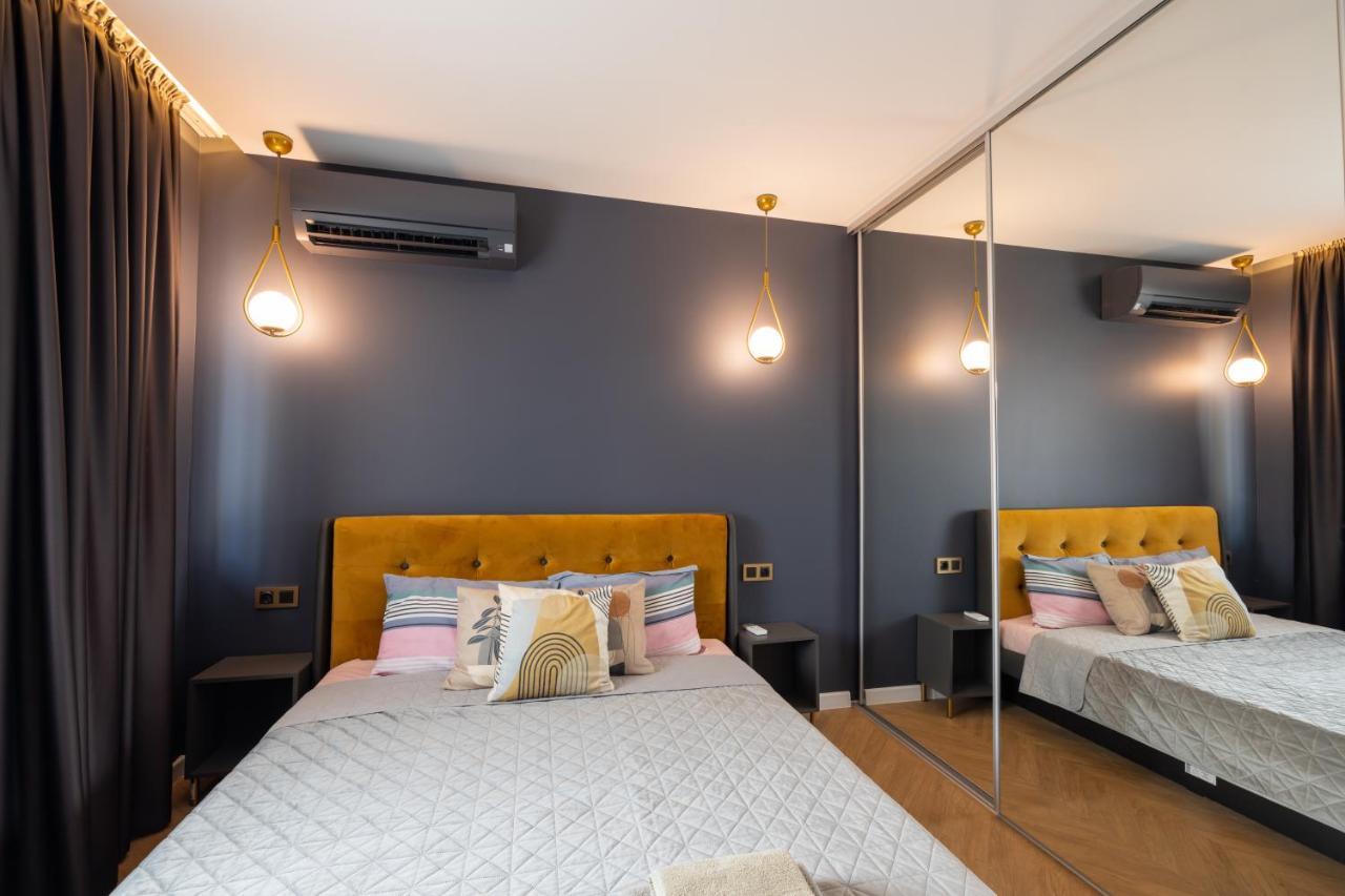 Topaz Beachfront Apartment ヴァルナ エクステリア 写真